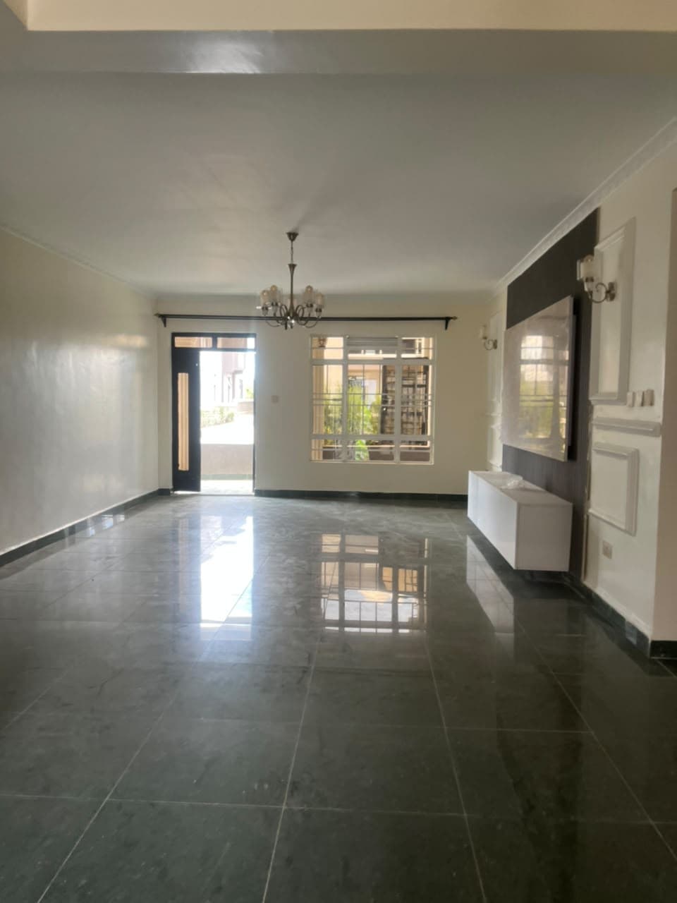 Three bedroom in MALAA