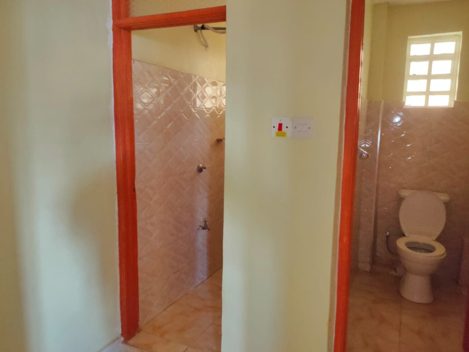 Three bedroom in UTAWALA