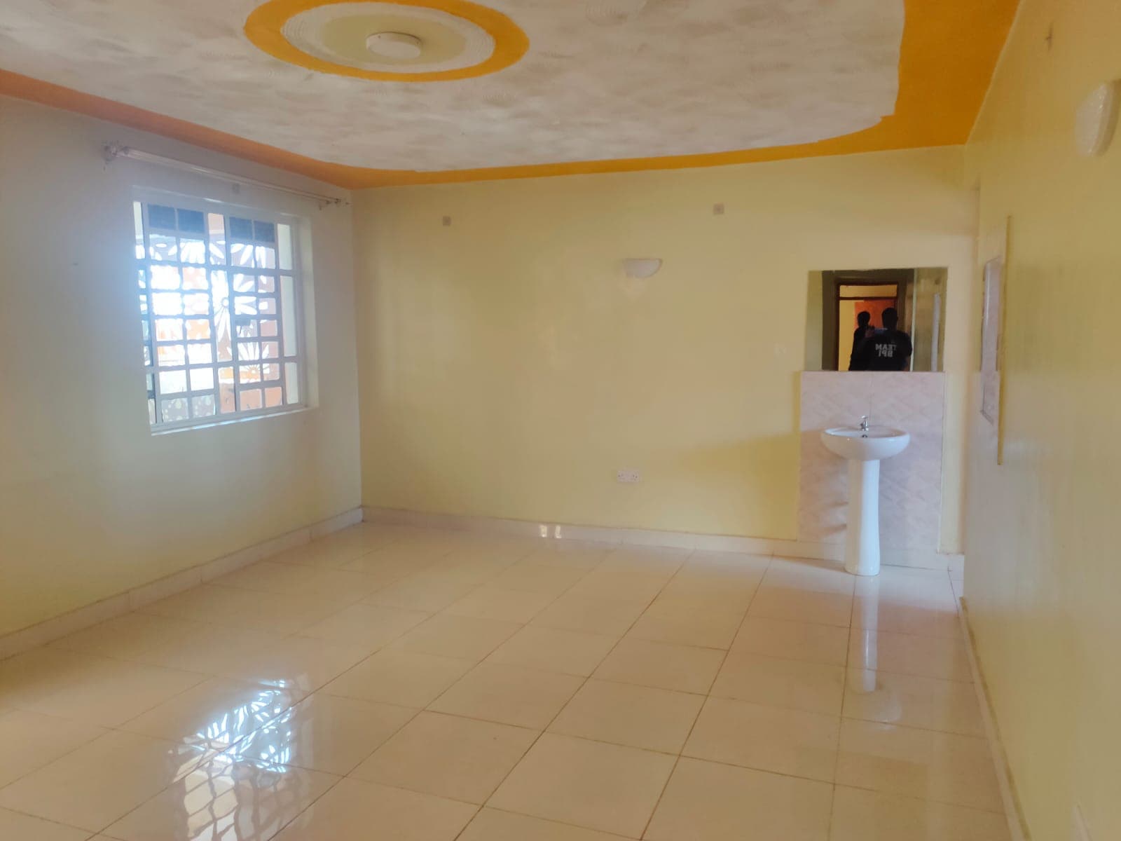 Three bedroom in UTAWALA